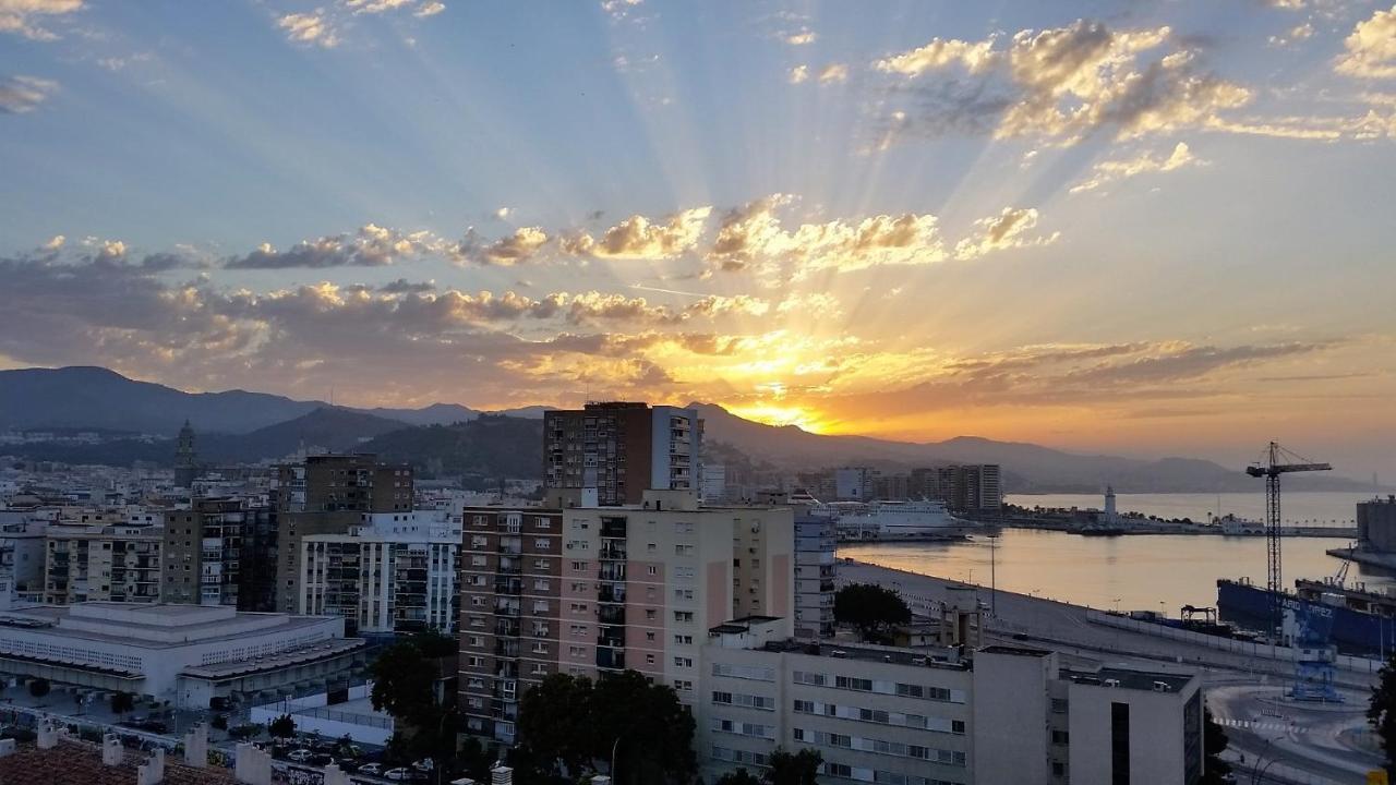 Appartement Torre Del Carmen Málaga Extérieur photo